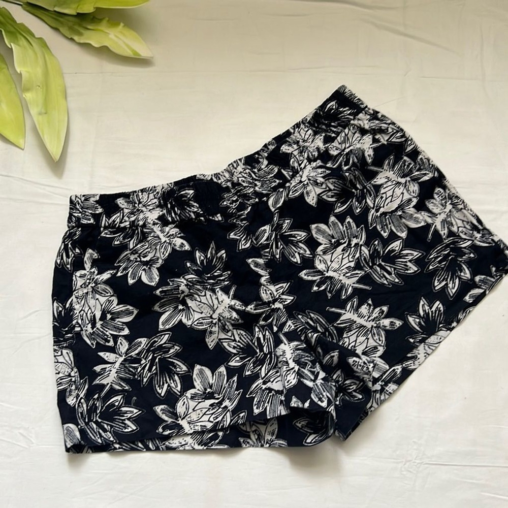 J Crew Linen/Cotton Floral Print Shorts